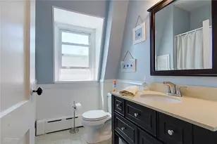 36 Dixon St, Newport, RI 02840 - Photo 15