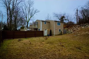 38 New London Ave, West Warwick, RI 02893 - Photo 13