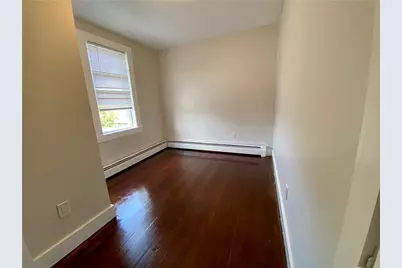 14 South Baptist Street, Newport, RI 02840 - Photo 15