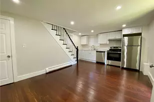 14 S Baptist St, Newport, RI 02840 - Photo 3