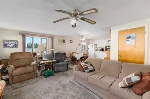 9 Regent St, Coventry, RI 02816 - Photo 5