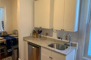 46 Lee Ave, Newport, RI 02840 - Photo 11