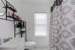 825 Douglas Ave, Providence, RI 02908 - Photo 17