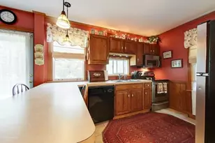 616 Thames St, Newport, RI 02840 - Photo 11