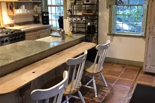 37 Marsh St, Newport, RI 02840 - Photo 19