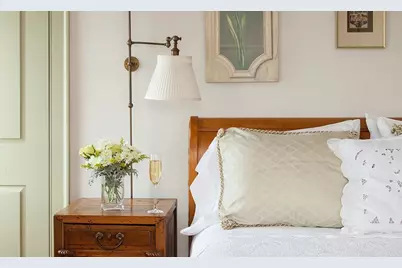 37 Marsh Street, Newport, RI 02840 - Photo 11