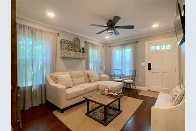 18 Sylvan Street, Newport, RI 02840 - Photo 3