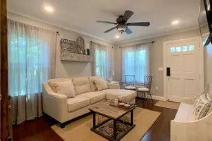 18 Sylvan St, Newport, RI 02840 - Photo 3