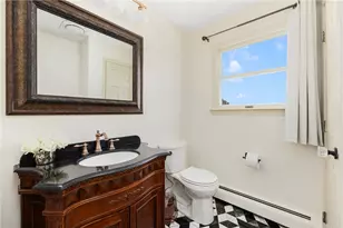 18 J H Dwyer Dr, Middletown, RI 02842 - Photo 37