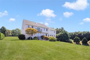 18 J H Dwyer Dr, Middletown, RI 02842 - Photo 1