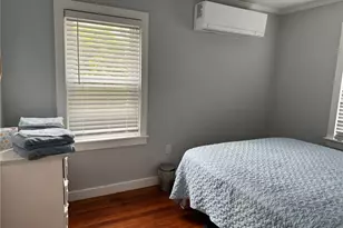 53 Center Ave, Middletown, RI 02842 - Photo 13