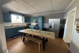 29 Anthony St, Newport, RI 02840 - Photo 3