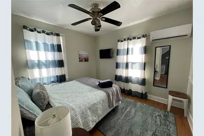 29 Anthony Street, Newport, RI 02840 - Photo 9