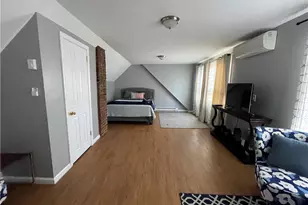 29 Anthony St, Newport, RI 02840 - Photo 17