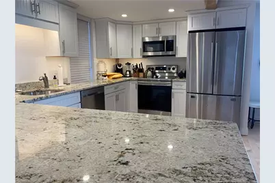 5 Division Street, Newport, RI 02840 - Photo 5