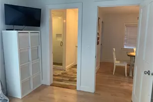 5 Division St, Newport, RI 02840 - Photo 27