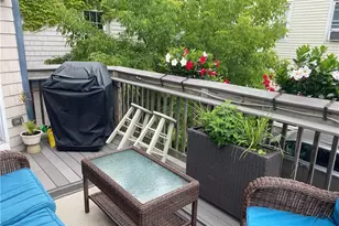 4 Hammond St, Newport, RI 02840 - Photo 17