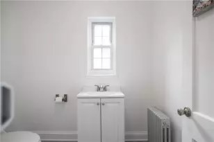 546 Main St, Warren, RI 02885 - Photo 11