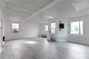 546 Main St, Warren, RI 02885 - Photo 5