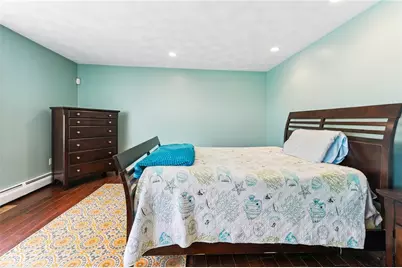 18 Anawan Avenue, Narragansett, RI 02882 - Photo 19