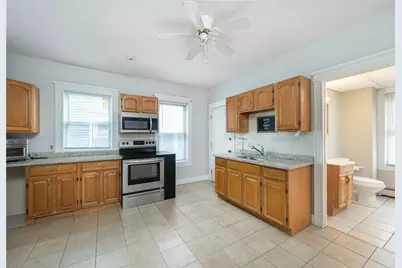 498 Broadway Avenue, Providence, RI 02909 - Photo 5