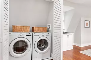 43 Farewell St, Newport, RI 02840 - Photo 47