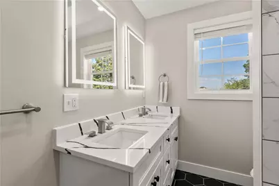 132 S Rose Street, East Providence, RI 02914 - Photo 29