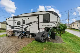 854 Matunuck Beach Rd, South Kingstown, RI 02879 - Photo 3