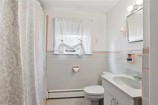 14 Beatrice Ave, Warwick, RI 02889 - Photo 15
