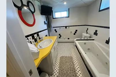 14 Beatrice Avenue, Warwick, RI 02889 - Photo 21