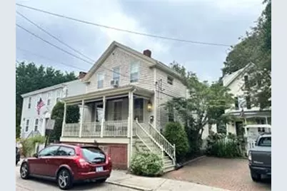 15 Chestnut Street, Newport, RI 02840 - Photo 1