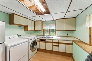 130 S Niantic Dr, Charlestown, RI 02813 - Photo 41