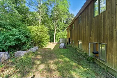 130 South Niantic Drive, Charlestown, RI 02813 - Photo 9