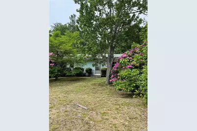 1369 Hope Road, Cranston, RI 02831 - Photo 3