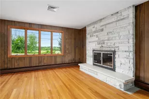 245 W Wrentham Rd, Cumberland, RI 02864 - Photo 17