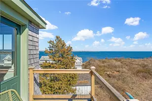 7 Clarkes Village Rd, Jamestown, RI 02835 - Photo 7