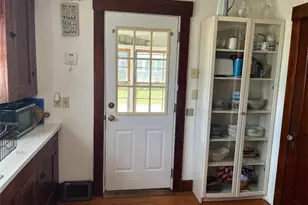 32 Shore Dr, Charlestown, RI 02813 - Photo 15