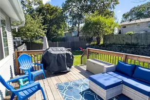 78 Keeley Ave, Warwick, RI 02886 - Photo 21