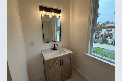 17 Middleton Street, Providence, RI 02909 - Photo 11