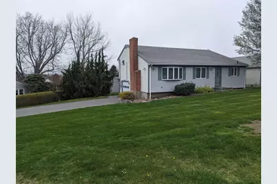 24 Longmeadow Avenue, Middletown, RI 02842 - Photo 1