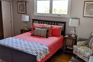 24 Longmeadow Ave, Middletown, RI 02842 - Photo 11