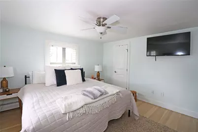 249 Tuckerman Avenue #2, Middletown, RI 02842 - Photo 21