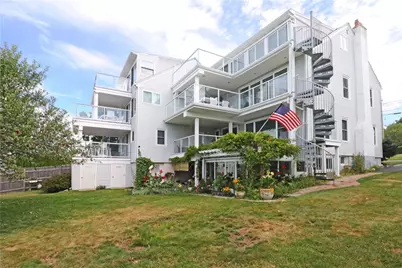 249 Tuckerman Avenue #2, Middletown, RI 02842 - Photo 3