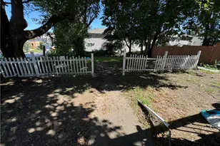 545 Park Ave, Cranston, RI 02910 - Photo 31