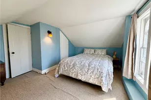 327 Spring St, Newport, RI 02840 - Photo 7