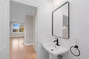 25 Scallop Shell Rd, Narragansett, RI 02882 - Photo 13