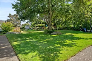 9 Woodlund Ave, Westerly, RI 02891 - Photo 37