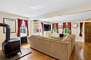 342 Post Rd, Westerly, RI 02891 - Photo 11