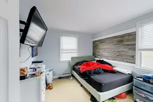 45 Hammond St, Newport, RI 02840 - Photo 11