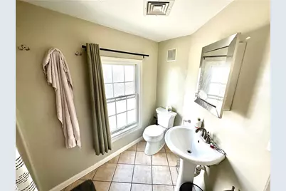 42 Broadway Way, Newport, RI 02840 - Photo 5